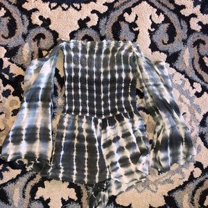 Cute romper barely worn!